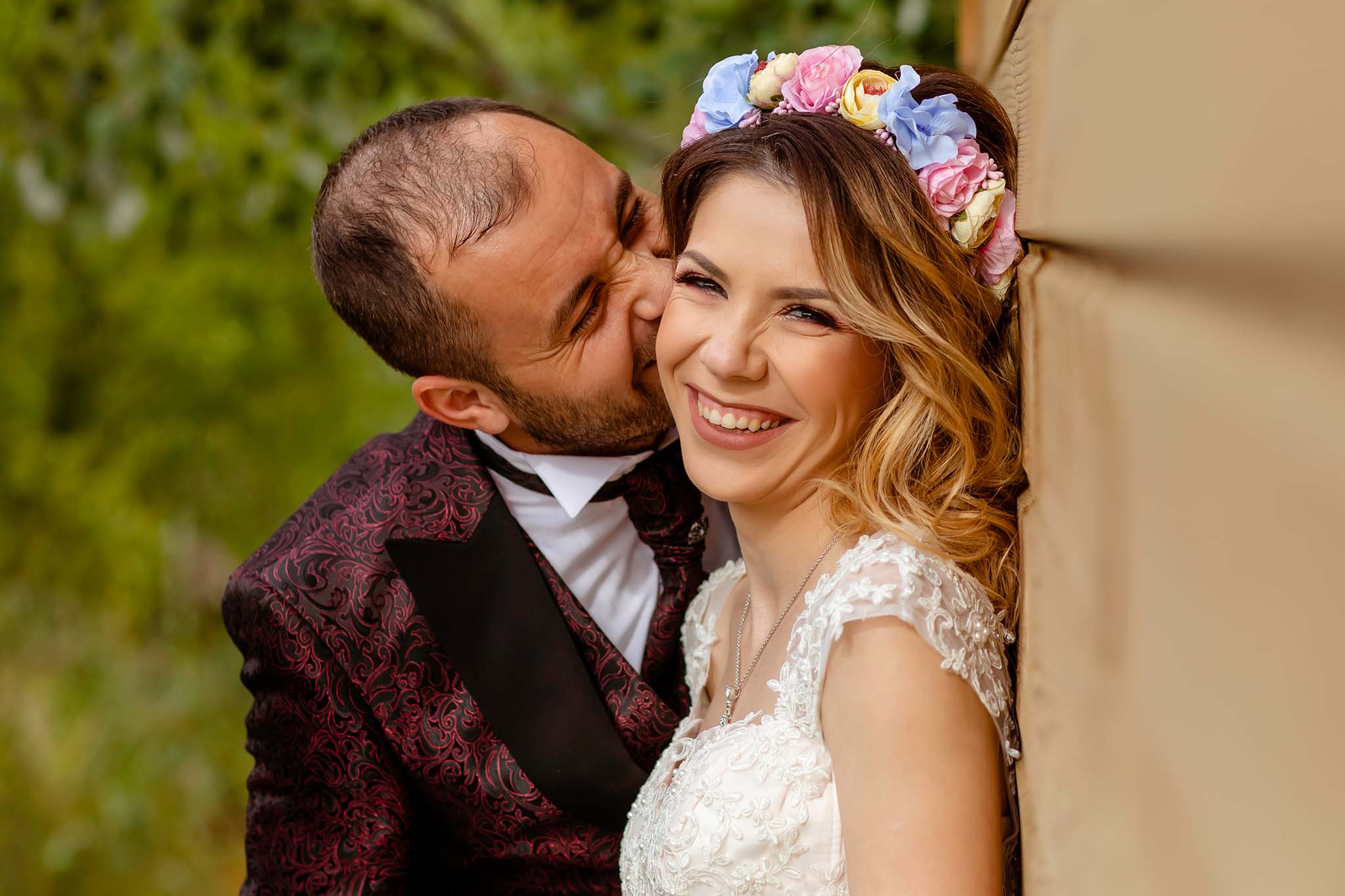 Ședința foto after wedding presărată cu veselie și multă voie bună